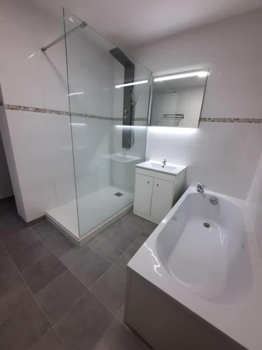 Appartement Calais Ngoại thất bức ảnh